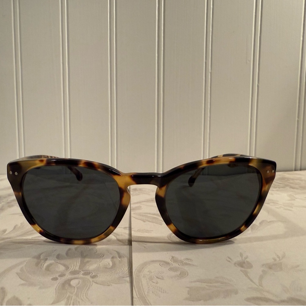 Tortoise Shell Sunglasses - Brooks Brothers Women’s Circa 2001